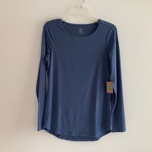 Title Nine 9 Slit back Tunic top Size S NWT Blue